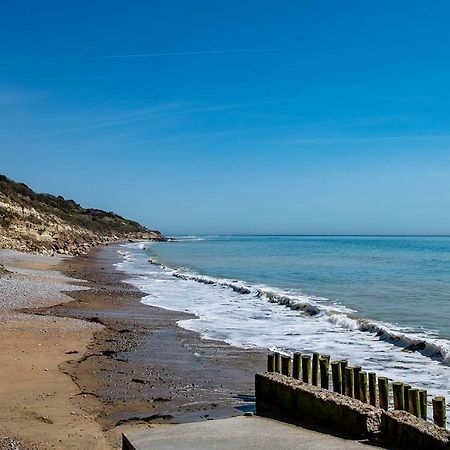 Whitecliff Bay Holiday Park Hotell Bembridge Eksteriør bilde