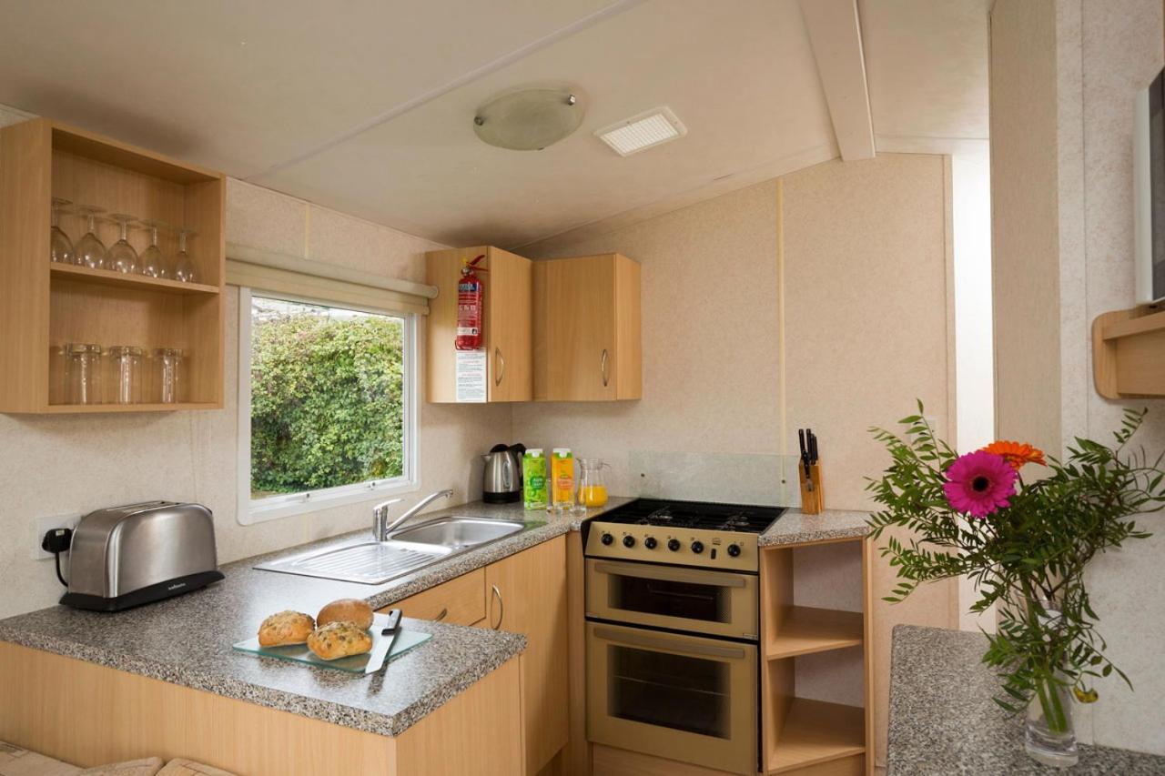Whitecliff Bay Holiday Park Bembridge Eksteriør bilde