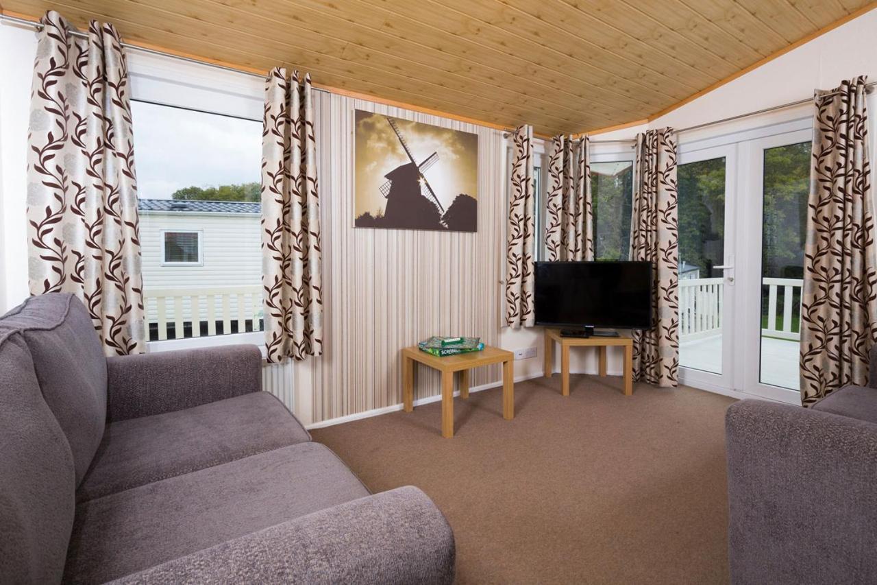 Whitecliff Bay Holiday Park Hotell Bembridge Eksteriør bilde