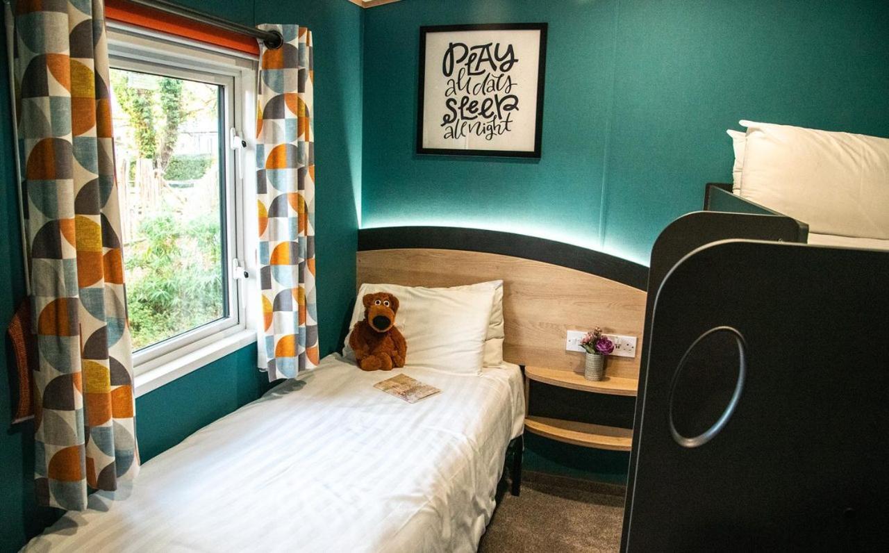Whitecliff Bay Holiday Park Bembridge Eksteriør bilde