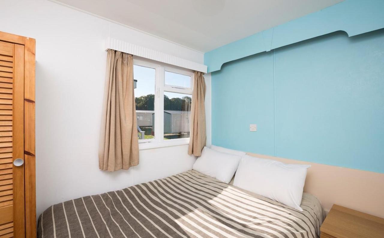Whitecliff Bay Holiday Park Bembridge Eksteriør bilde