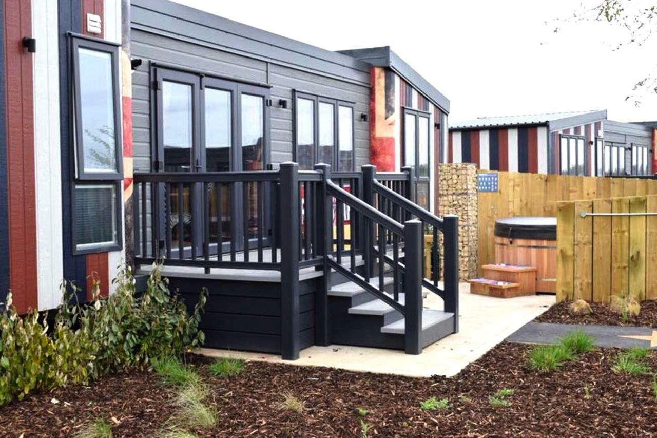Whitecliff Bay Holiday Park Bembridge Eksteriør bilde