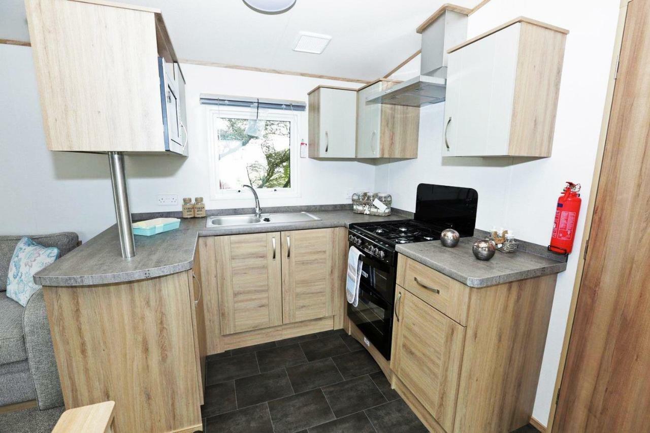 Whitecliff Bay Holiday Park Bembridge Eksteriør bilde